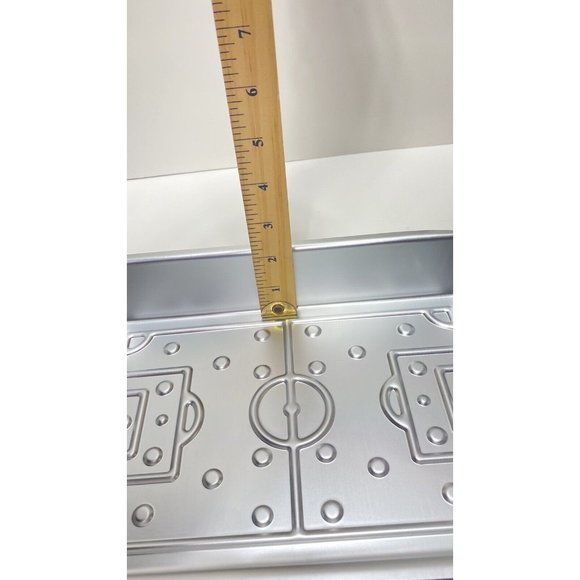 Sports Field Soccer Pitch Football Field Cake Pan - Brand New- As Is! - Picture 8 of 8